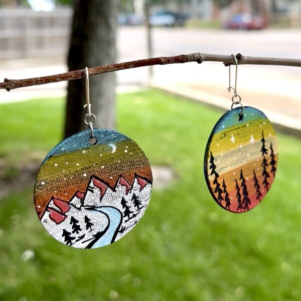 Paint & Sip: Glowing Handpainted Earrings | 8/15 at Mad Mack’s - Image 2